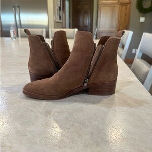 Chelsea & Violet Brown Ankle Booties